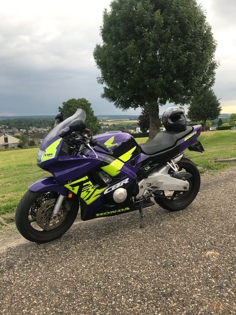 De Honda CBR van Anouk
